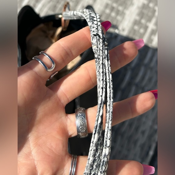 Badgley Mischka Black Snake Vegan Leather Tote Hobo Bag - Picture 10 of 14